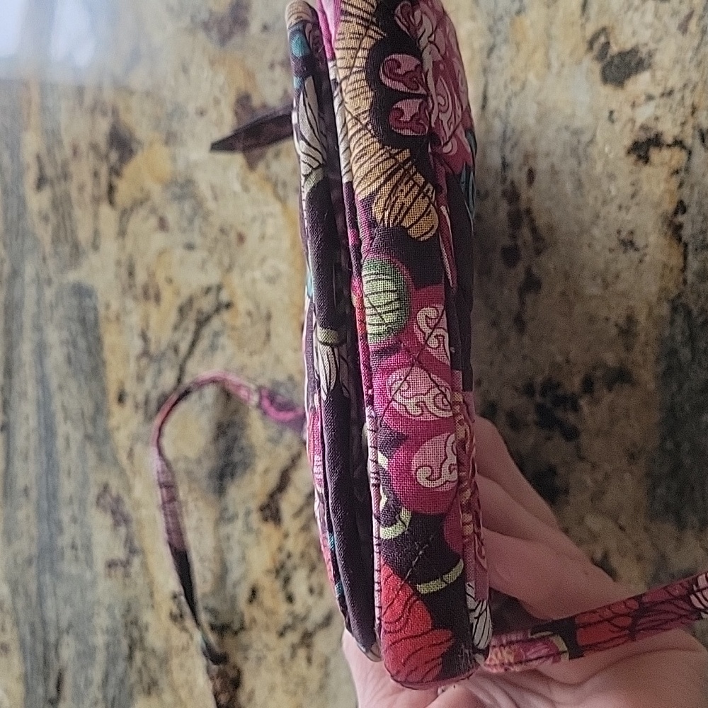 Vera Bradley small crossbody 🛍️ bag - Picture 10 of 16